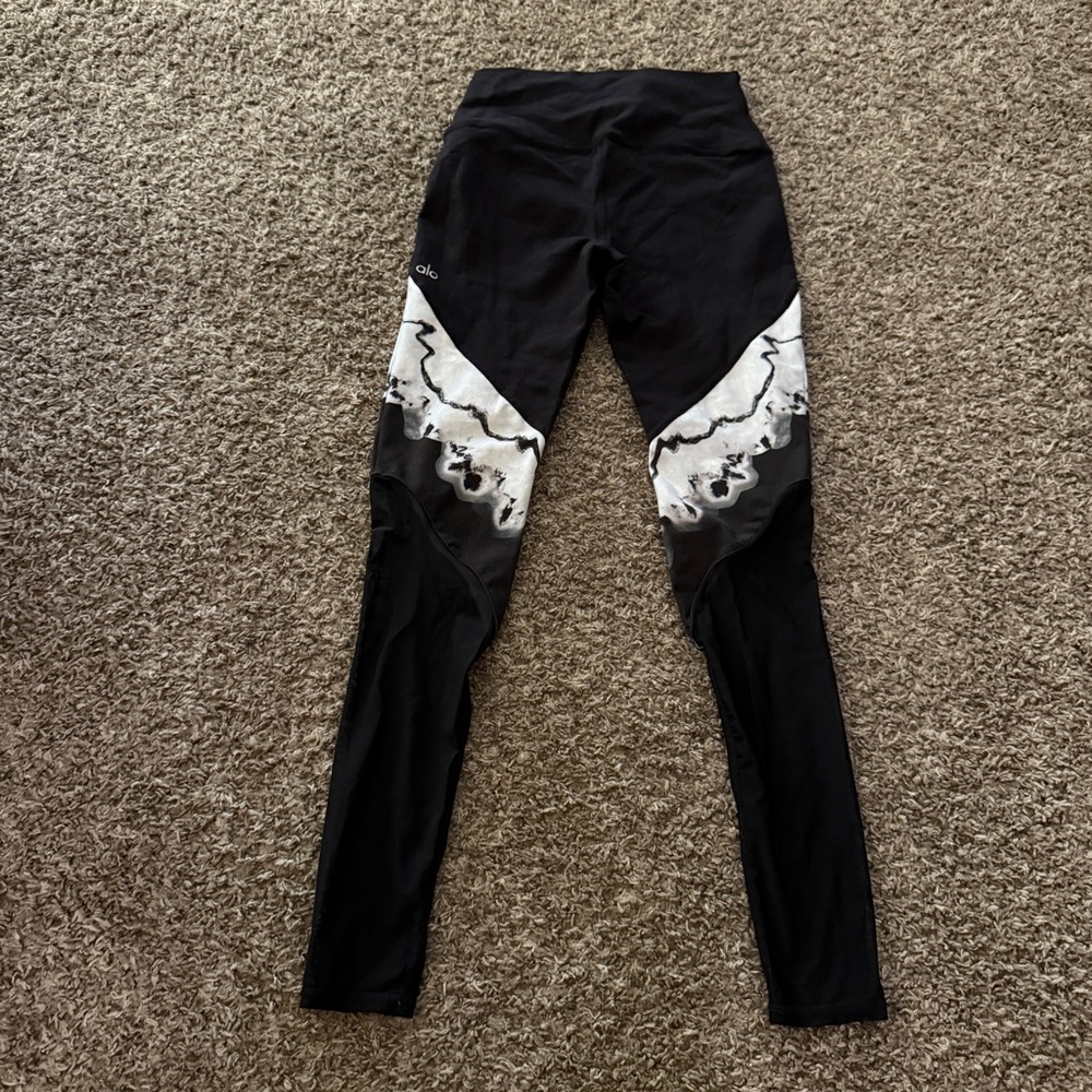 ALO Yoga Black Leggings
